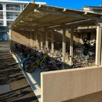 132台分の自転車置き場と、10台分のバイク置き場を確保。