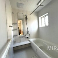 浴室も状態が良いのでクリーニングのみで十分です。 浴室も状態が良いのでクリーニングのみで十分です。