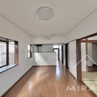 庭側から見たLDK 庭側から見たLDK