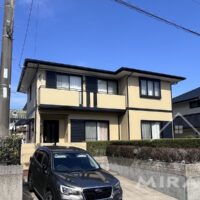 外壁塗装がされて売出されています。きれいな外観です。 外壁塗装がされて売出されています。きれいな外観です。