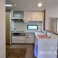 キッチンは使い勝手の良いL型キッチン。 キッチンは使い勝手の良いL型キッチン。