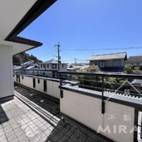 バルコニーは広く、風通しも良いスペース バルコニーは広く、風通しも良いスペース